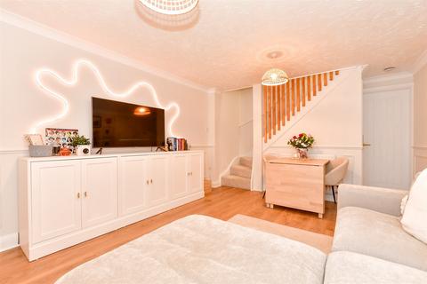 2 bedroom terraced house for sale - Dragonfly Close, Ashford, Kent