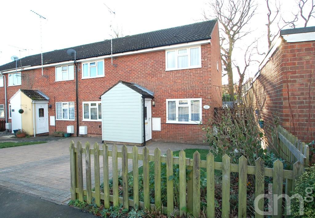 Saffron Way, Tiptree 2 bed end of terrace house £325,000
