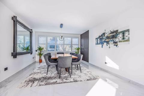 5 bedroom detached house for sale, London Road, Cosham
