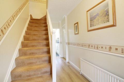 4 bedroom semi-detached house for sale, Beehive Road, Goffs Oak EN7