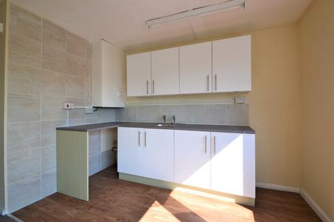 2 bedroom flat to rent, Leysdown On Sea, Sheerness ME12