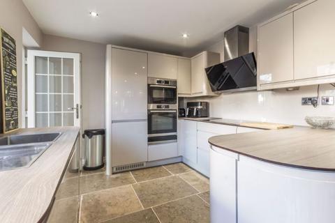7 Duffryn Close, Penpedairheol, Hengoed, CF82 8DN