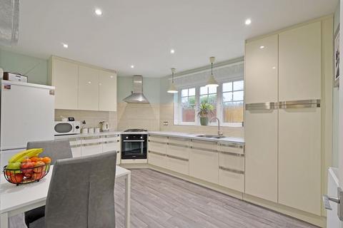 22 Retallick Meadows, St Austell, PL25 3BX