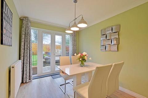 22 Retallick Meadows, St Austell, PL25 3BX