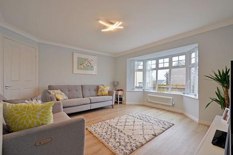 22 Retallick Meadows, St Austell, PL25 3BX