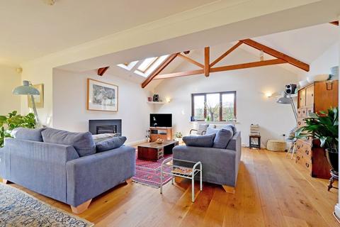 3 Farley Close, Truro, TR1 2GD