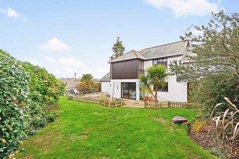 3 Farley Close, Truro, TR1 2GD