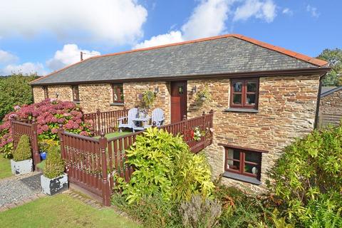 3 bedroom barn conversion for sale, Truro TR2