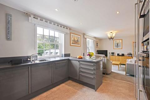 8, Tree House Holman Park, Camborne, TR14 8FD