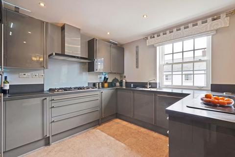 8, Tree House Holman Park, Camborne, TR14 8FD