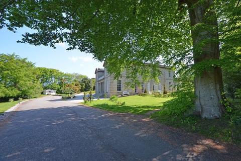 8, Tree House Holman Park, Camborne, TR14 8FD