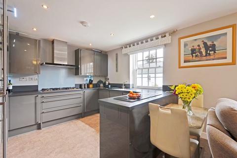 8, Tree House Holman Park, Camborne, TR14 8FD