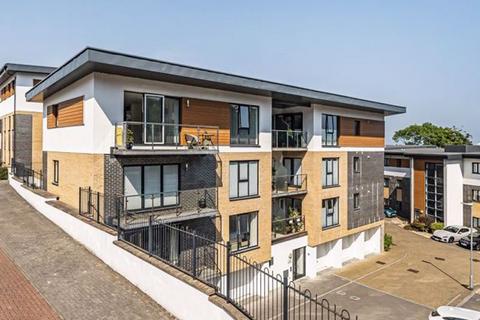 17 Clock Tower Court, Duporth, St Austell, PL26 6DU