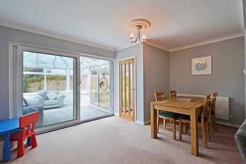 30 Midway Drive, Truro, TR1 1NQ