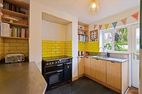6 Eliot Road, Truro, TR1 3TQ