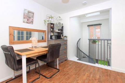 1 bedroom maisonette for sale, Wallace Mews, Eaton Bray