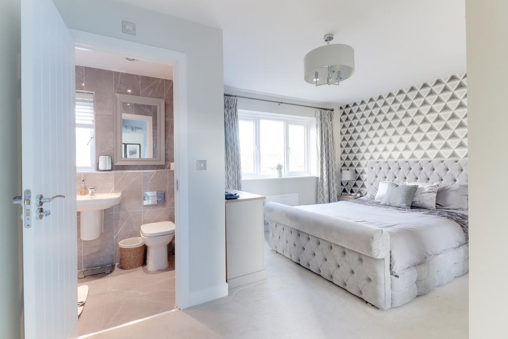 Bedroom With En Suite