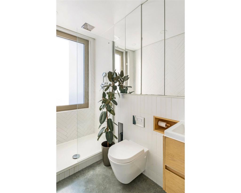Monohaus E8