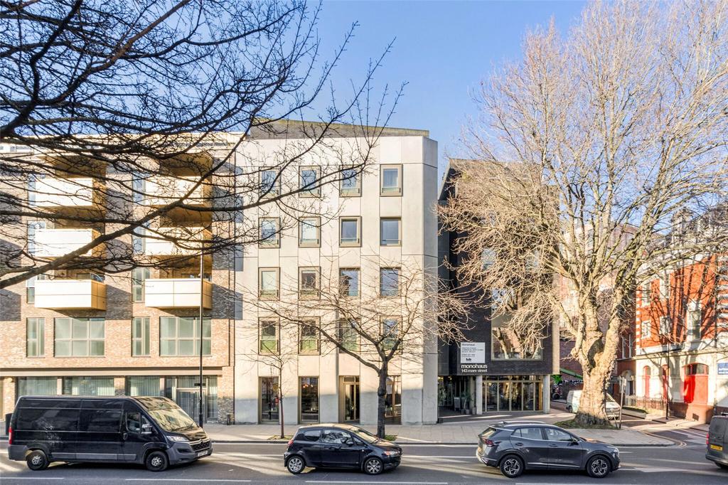 Monohaus E8