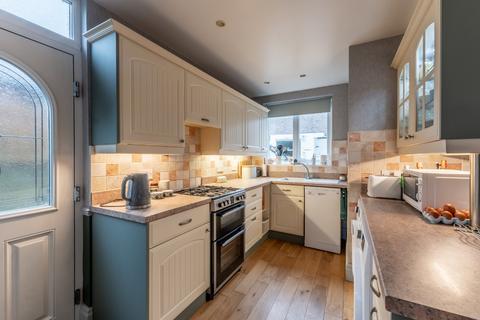 3 bedroom semi-detached house for sale, Leeds Road, Rawdon, Leeds, West Yorkshire