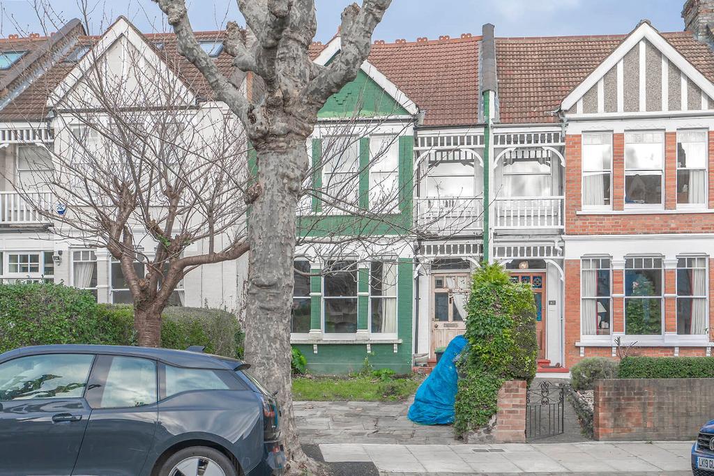 Park Avenue South, London, N8 4 bed terraced house for sale £1,300,000