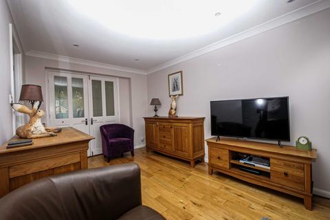 12 Great Tufts, Capel St Mary, Ipswich, IP9 2UB