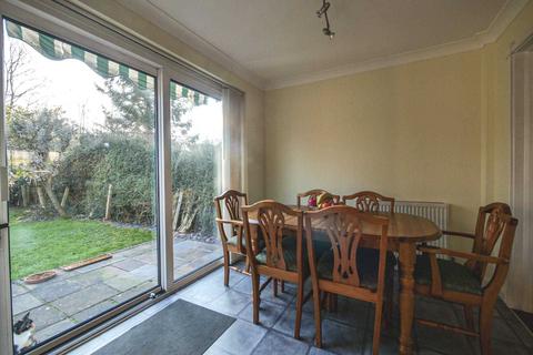 12 Great Tufts, Capel St Mary, Ipswich, IP9 2UB