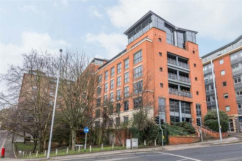 2 bedroom apartment to rent, The Point, NG1