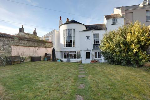 5 bedroom terraced house for sale, South Street, Barnstaple, Devon, EX32