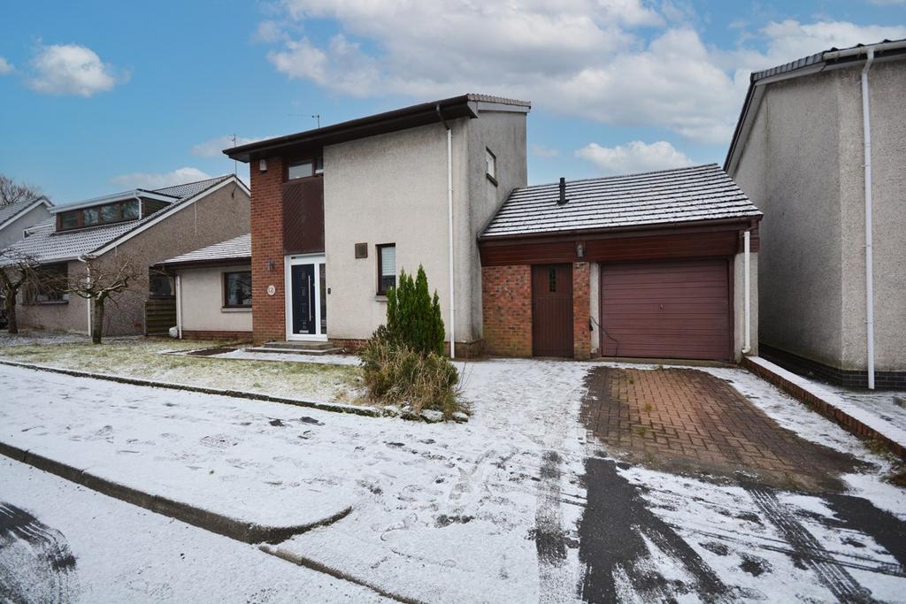 East Park Avenue, Mauchline, KA5 4 bed detached house for sale £199,995