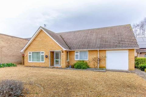 2 bedroom detached bungalow for sale, Westhawe, Peterborough PE3