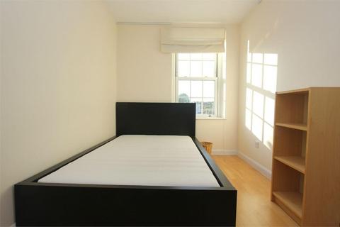2 bedroom apartment to rent, Ebury Bridge Road, Belgravia SW1W