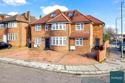 7 bedroom detached house for sale, Queens Way, Hendon, NW4