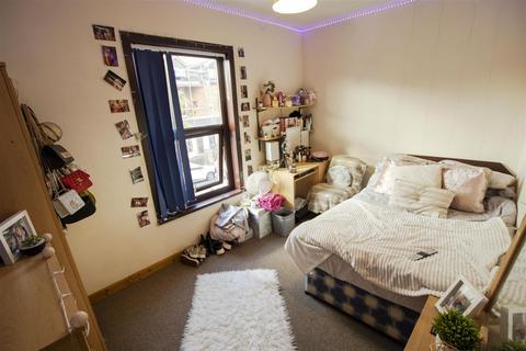 5 bedroom flat to rent - Tiverton Road, Birmingham