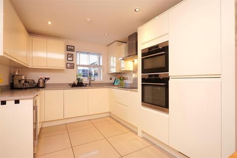 4 bedroom end of terrace house for sale - Kennedy Place, Daltongate, Ulverston