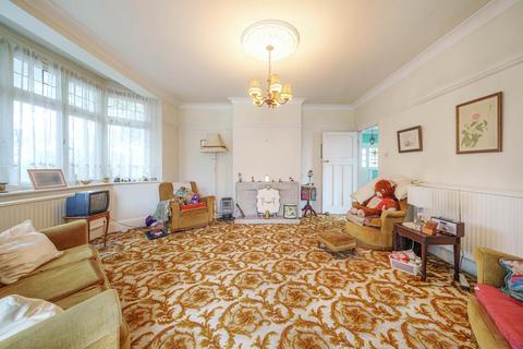 303 Addiscombe Road, Croydon, CR0 7LE
