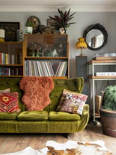 Flat 2, 1 Burgoyne Road, London, SE25 6JT