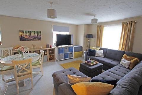2 bedroom apartment for sale - Clayburn Road, Peterborough PE7