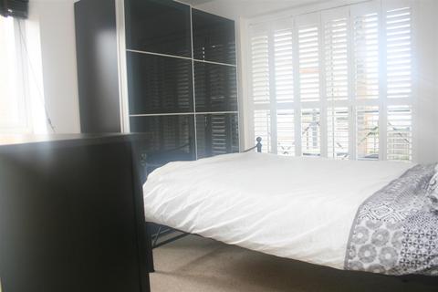 undefined, Poppleton Close, Coventry