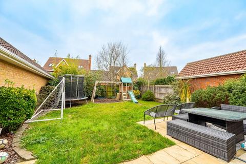 3 Birch Road, Dunmow, CM6 1TN
