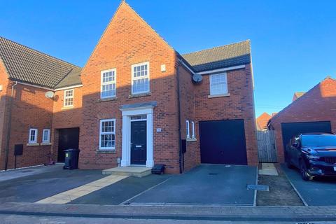 3 bedroom detached house for sale, Greenwich Park, Kingswood, Hull