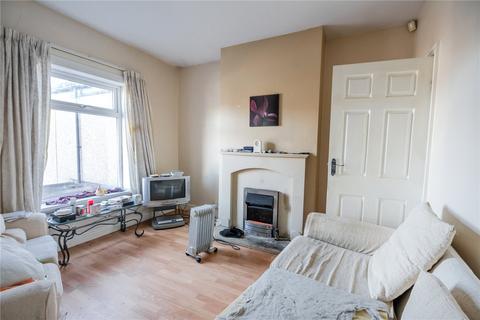 2 bedroom apartment for sale - Ladysmith Road, Grimsby, Lincolnshire, DN32