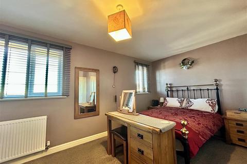 11 Apple Tree Lane, Kippax, Leeds, LS25 7SB