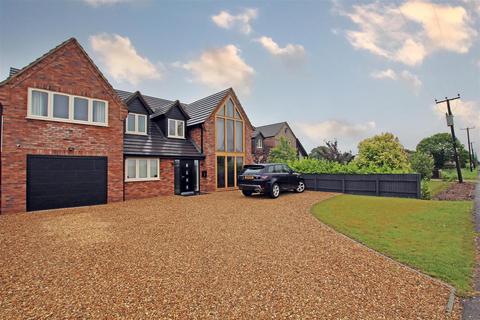 5 bedroom detached house for sale, Main Road, Wisbech PE13