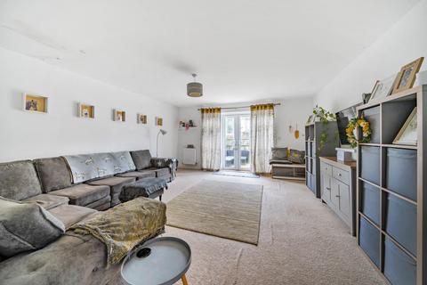 3 bedroom semi-detached house for sale, Tern Crescent, Chichester