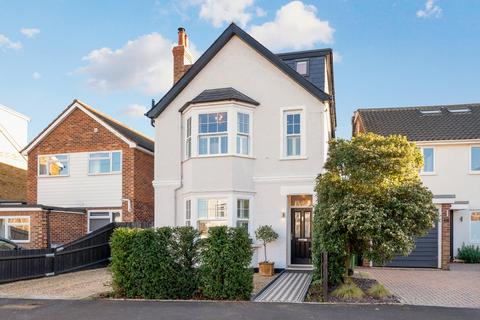 5 bedroom detached house for sale, Kings Road, WALTON-ON-THAMES, KT12