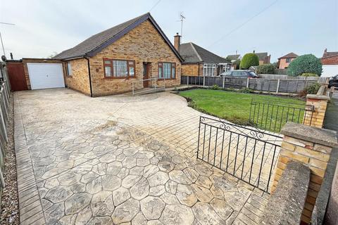 3 bedroom detached bungalow for sale, Stricklands Drive, Peterborough PE6