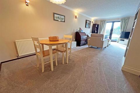 3 bedroom detached bungalow for sale, Stricklands Drive, Peterborough PE6