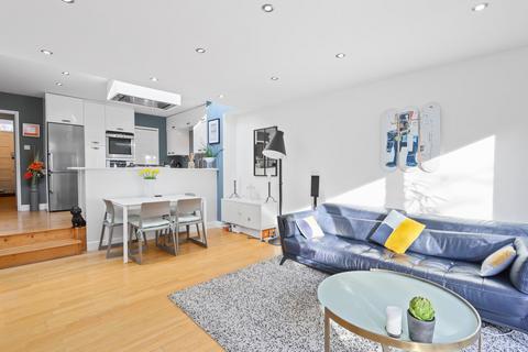 9 Belsize Avenue, London, W13 9TF