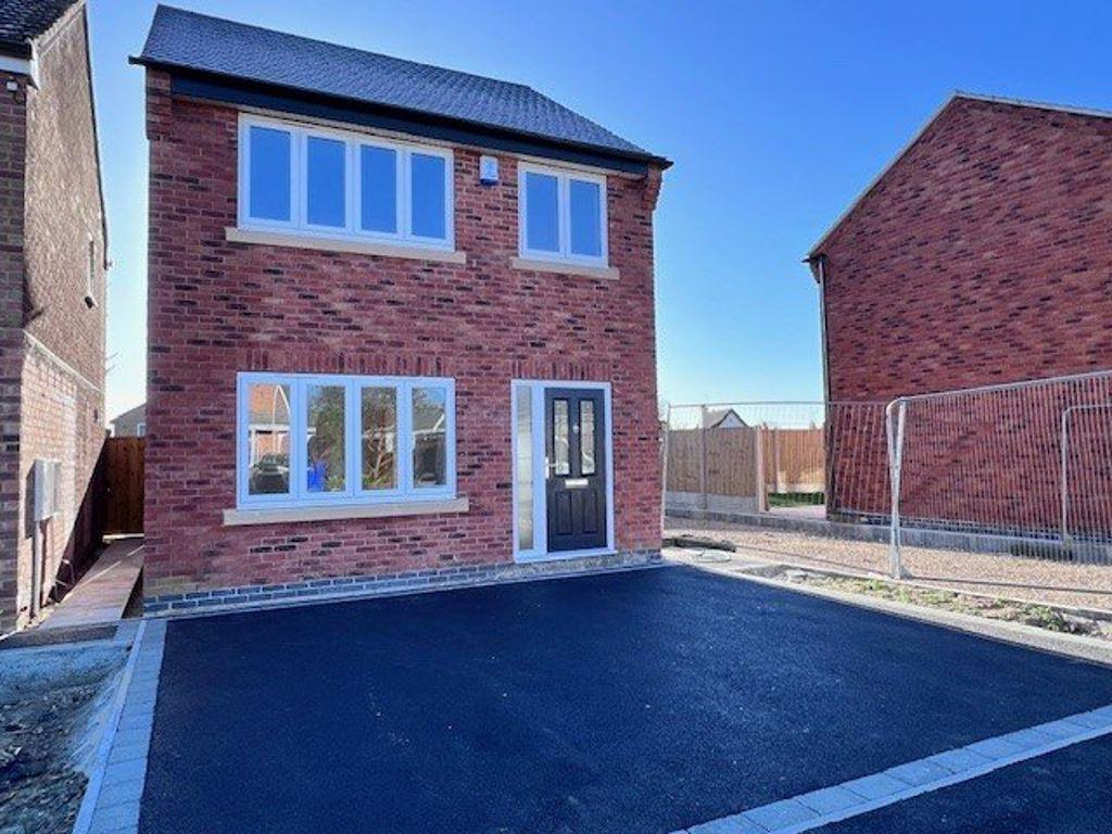 Balmoral Road, Borrowash, DE72 3FZ 3 bed detached house to rent £
